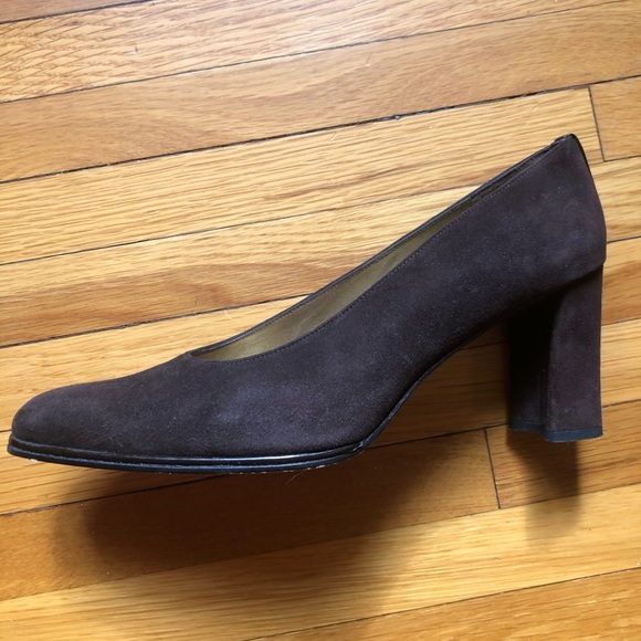 STUART WEITZMAN SUEDE PUMPS - Picture 6 of 8